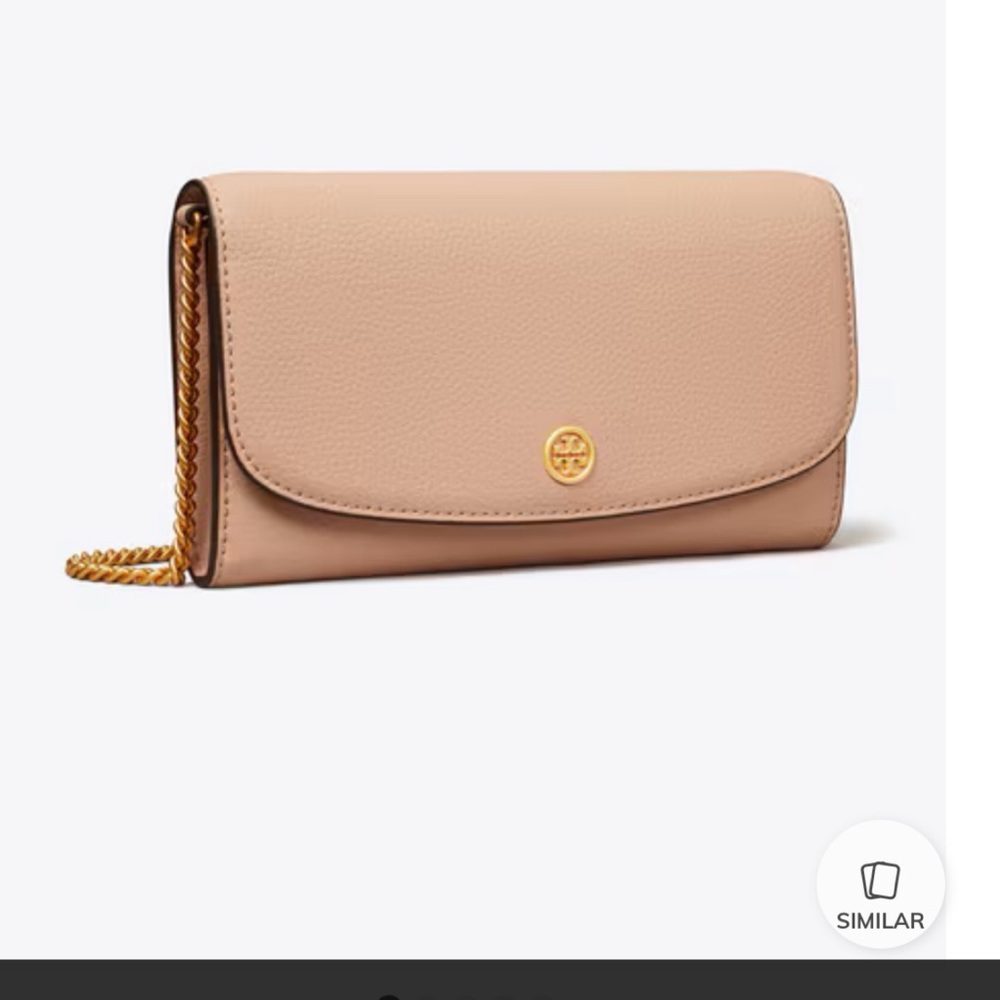 Tory Burch Robinson Pebbled Chain Wallet/Crossbody. Color Goan Sand